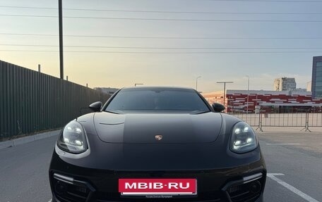 Porsche Panamera II рестайлинг, 2019 год, 10 300 000 рублей, 2 фотография