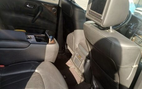 Infiniti QX56, 2011 год, 1 900 000 рублей, 10 фотография