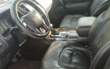 Infiniti QX56, 2011 год, 1 900 000 рублей, 12 фотография