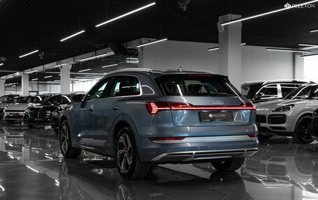 Audi e-tron I, 2023 год, 6 100 000 рублей, 4 фотография