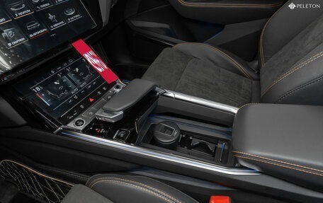 Audi e-tron I, 2023 год, 6 100 000 рублей, 19 фотография