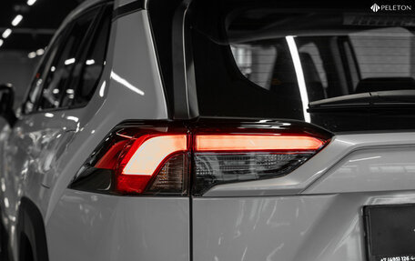 Toyota RAV4, 2024 год, 3 900 000 рублей, 28 фотография