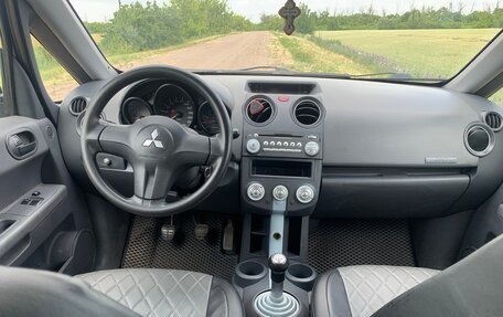 Mitsubishi Colt VI рестайлинг, 2005 год, 420 000 рублей, 7 фотография