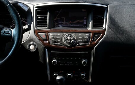Nissan Pathfinder, 2015 год, 1 698 000 рублей, 12 фотография