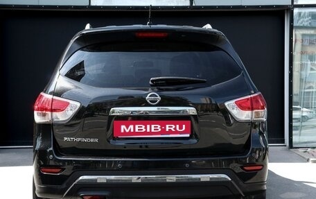 Nissan Pathfinder, 2015 год, 1 698 000 рублей, 6 фотография
