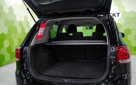 Mitsubishi Outlander III рестайлинг 3, 2019 год, 2 200 000 рублей, 23 фотография
