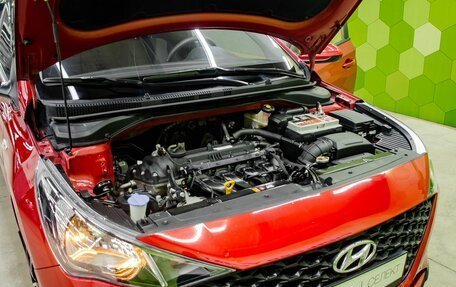 Hyundai Solaris II рестайлинг, 2020 год, 1 700 000 рублей, 22 фотография