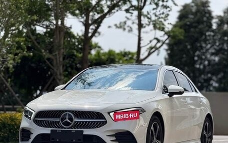 Mercedes-Benz A-Класс, 2022 год, 2 180 000 рублей, 1 фотография