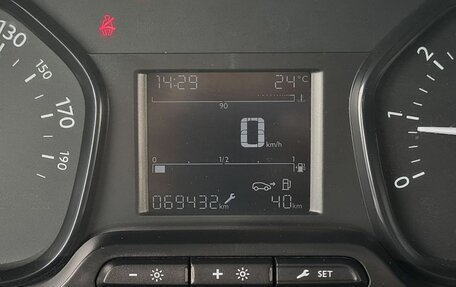 Opel Vivaro, 2021 год, 2 900 000 рублей, 12 фотография