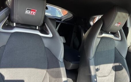 Toyota Yaris, 2022 год, 2 580 000 рублей, 12 фотография
