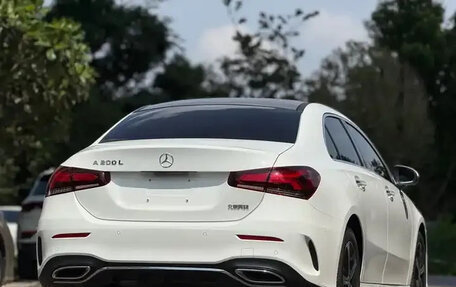 Mercedes-Benz A-Класс, 2022 год, 2 180 000 рублей, 8 фотография