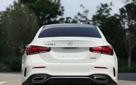 Mercedes-Benz A-Класс, 2022 год, 2 180 000 рублей, 7 фотография