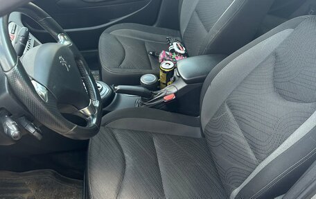 Peugeot 408 I рестайлинг, 2014 год, 530 000 рублей, 14 фотография