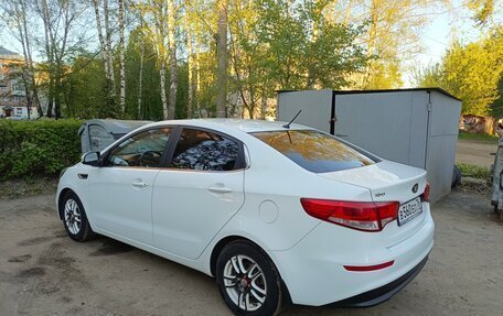 KIA Rio III рестайлинг, 2015 год, 1 040 000 рублей, 3 фотография
