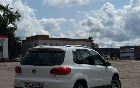 Volkswagen Tiguan I, 2012 год, 1 850 000 рублей, 2 фотография