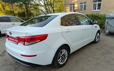 KIA Rio III рестайлинг, 2015 год, 1 040 000 рублей, 8 фотография