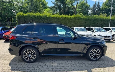 BMW X5, 2022 год, 6 450 000 рублей, 2 фотография