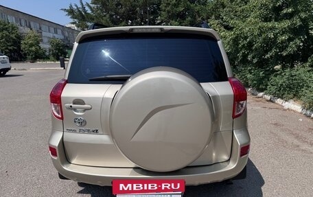 Toyota RAV4, 2007 год, 1 550 000 рублей, 6 фотография