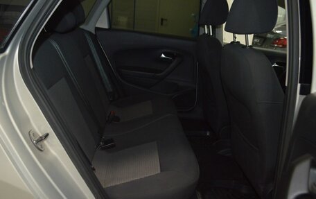 Volkswagen Polo VI (EU Market), 2014 год, 959 000 рублей, 29 фотография
