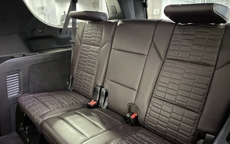 Cadillac Escalade V, 2022 год, 14 100 000 рублей, 19 фотография