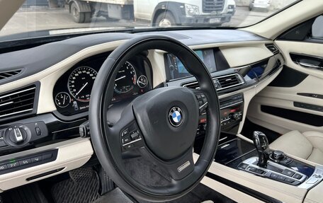 BMW 7 серия, 2010 год, 1 900 000 рублей, 8 фотография
