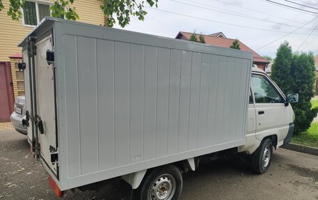 Toyota Lite Ace IV, 2005 год, 1 175 000 рублей, 2 фотография