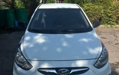 Hyundai Solaris II рестайлинг, 2011 год, 1 020 000 рублей, 1 фотография