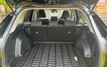 Toyota RAV4, 2019 год, 3 350 000 рублей, 12 фотография