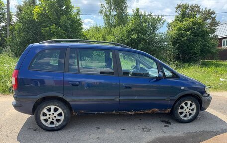 Opel Zafira A рестайлинг, 2003 год, 300 000 рублей, 4 фотография
