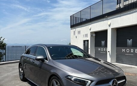 Mercedes-Benz A-Класс, 2018 год, 1 950 000 рублей, 9 фотография