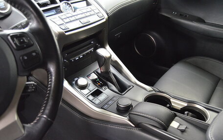 Lexus NX I, 2015 год, 2 520 000 рублей, 15 фотография