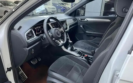 Volkswagen T-Roc I, 2022 год, 1 813 050 рублей, 11 фотография