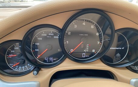 Porsche Panamera II рестайлинг, 2011 год, 2 200 000 рублей, 4 фотография