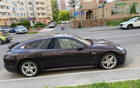 Porsche Panamera II рестайлинг, 2011 год, 2 200 000 рублей, 10 фотография