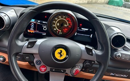 Ferrari F8, 2019 год, 26 500 000 рублей, 14 фотография