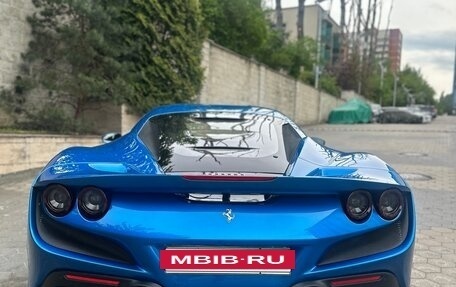 Ferrari F8, 2019 год, 26 500 000 рублей, 7 фотография