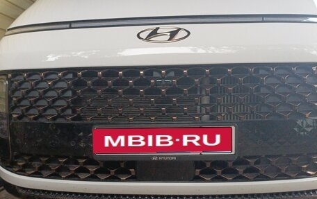 Hyundai Staria, 2022 год, 5 500 000 рублей, 25 фотография
