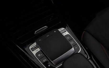 Mercedes-Benz A-Класс AMG, 2019 год, 3 750 000 рублей, 19 фотография