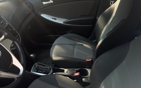Hyundai Solaris II рестайлинг, 2011 год, 1 020 000 рублей, 9 фотография