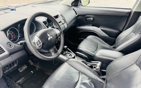 Mitsubishi Outlander III рестайлинг 3, 2010 год, 920 000 рублей, 8 фотография