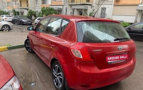 KIA cee'd I рестайлинг, 2010 год, 575 000 рублей, 3 фотография