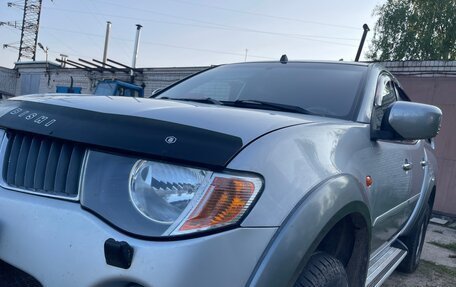 Mitsubishi L200 IV рестайлинг, 2007 год, 785 000 рублей, 3 фотография