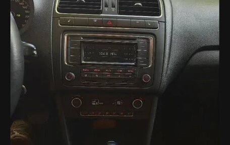 Volkswagen Polo VI (EU Market), 2013 год, 1 550 000 рублей, 10 фотография