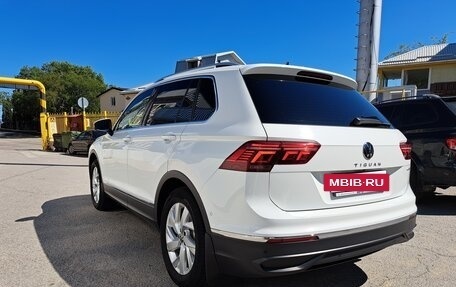 Volkswagen Tiguan II, 2021 год, 3 390 000 рублей, 5 фотография