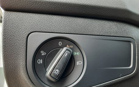 Volkswagen Tiguan II, 2021 год, 3 390 000 рублей, 25 фотография