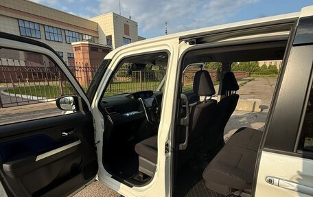 Toyota Roomy I, 2019 год, 1 630 000 рублей, 6 фотография