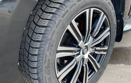 Toyota Land Cruiser 200, 2013 год, 3 950 000 рублей, 20 фотография