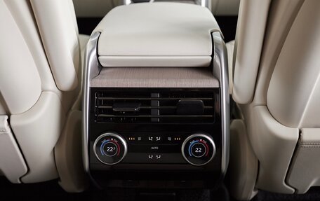 Land Rover Range Rover IV рестайлинг, 2025 год, 23 300 000 рублей, 21 фотография