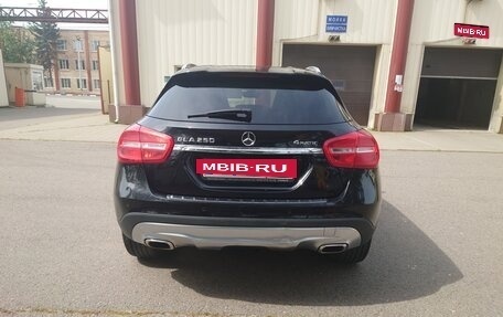 Mercedes-Benz GLA, 2014 год, 2 000 000 рублей, 4 фотография