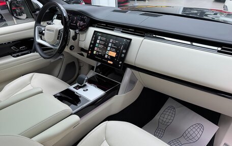 Land Rover Range Rover IV рестайлинг, 2024 год, 22 590 000 рублей, 28 фотография